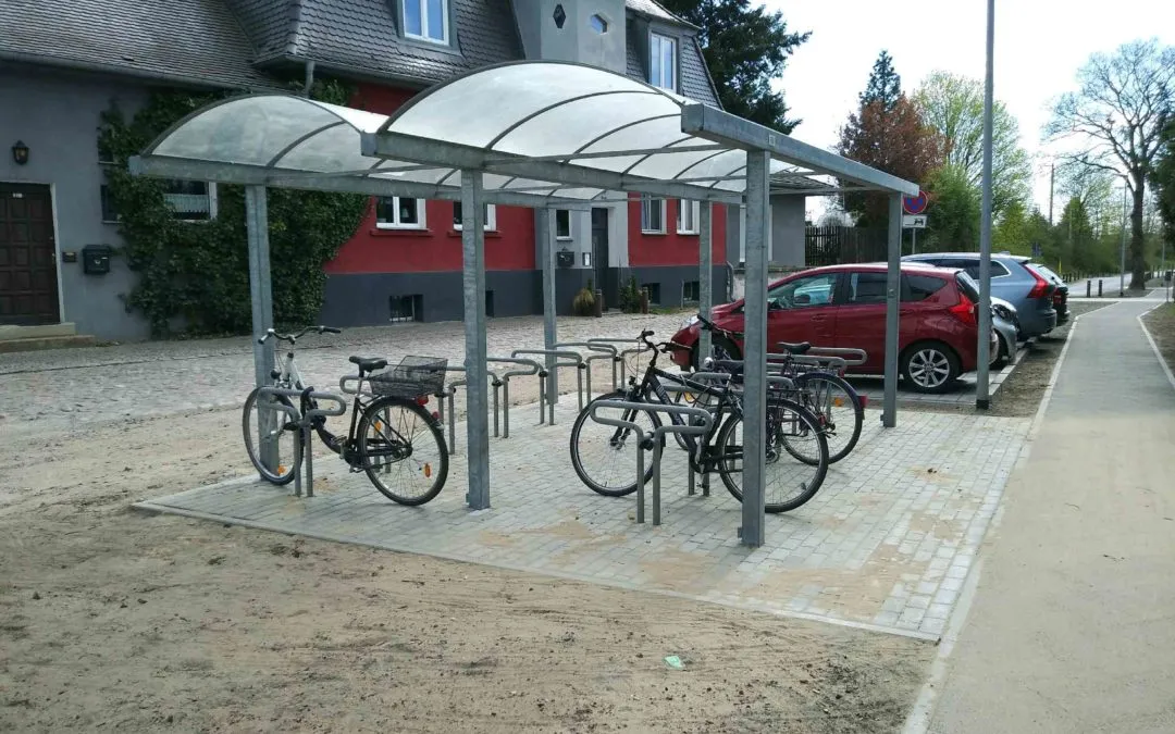 Neue Fahrradabstellanlage am Bahnhof Sachsenhausen