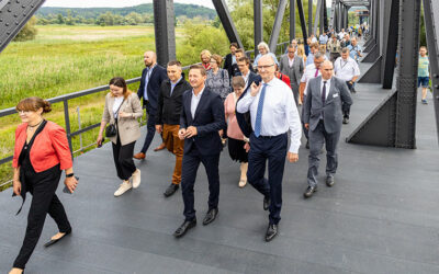 Europabrücke für Radfahrer im Oderbruch freigegeben